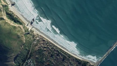 Live Aramoana surf cam showing spot conditions.