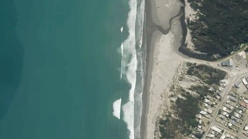 Live Himatangi surf cam showing spot conditions.